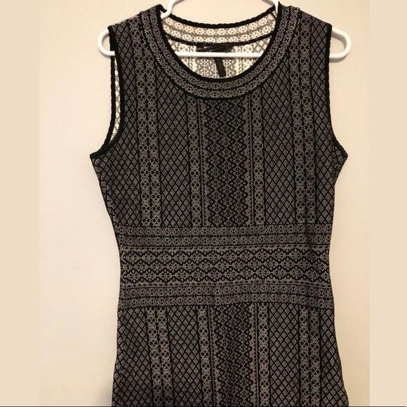 BCBGMaxAzria | JOSE Black Knit Dress Size Large - Picture 3 of 5